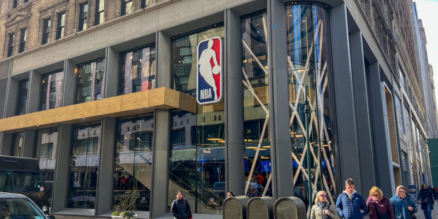 Disney'in eski CEO'su NBA'e giriyor: Las Vegas takımı için teklif hazırlığı