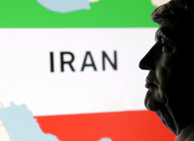 Trump'tan İran'la ticaret yapan ülkelere yüzde 25 vergi