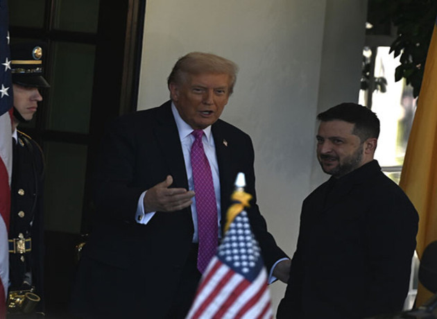Zelenskiy ile bir araya gelen Trump: "Savaş bitsin istiyoruz"