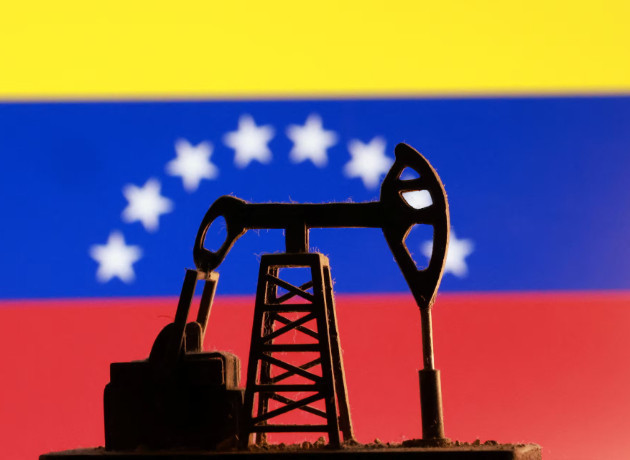 Trump'tan Venezuela hamlesi: Petrol sahalarında pay için kritik görüşme