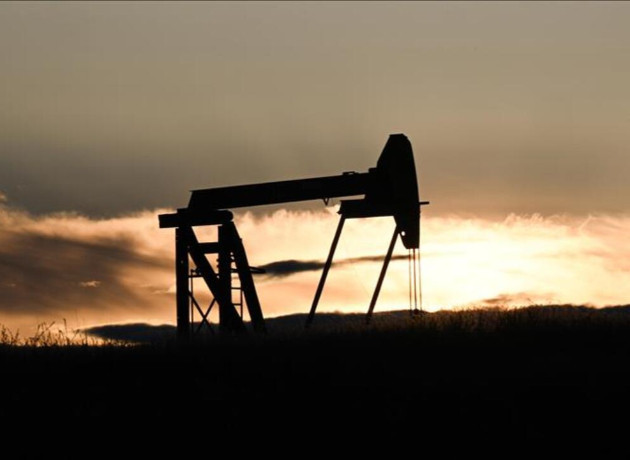 Irak, Basra'daki Rumeyle'de petrol üretimini durdurdu