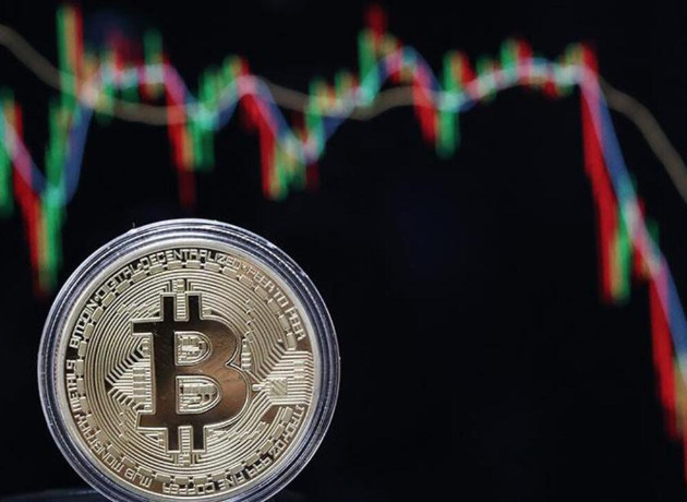 Bitcoin'de 15 ay sonra ilk: 67 bin dolara geriledi