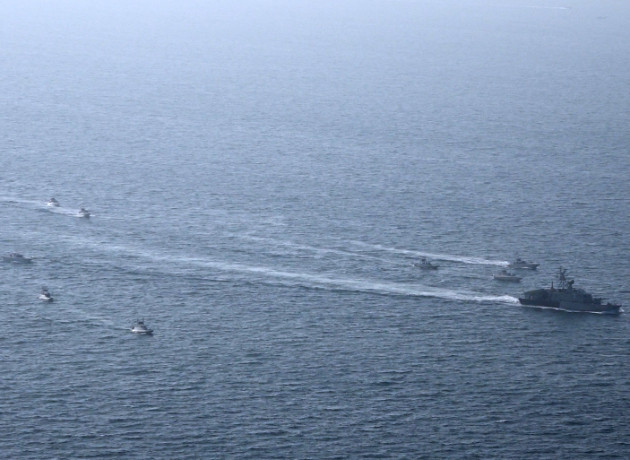 İran Hürmüz Boğazı'nda askeri tatbikat başlattı