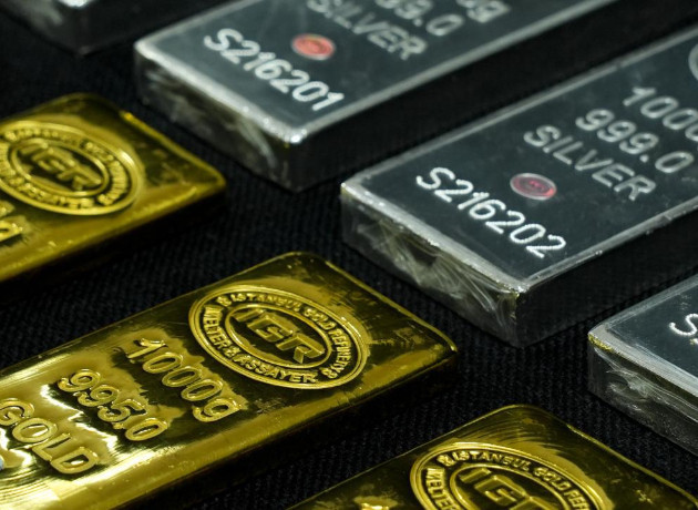 Emtia piyasalarında jeopolitik gerilim ve tarife belirsizliği etkili oldu