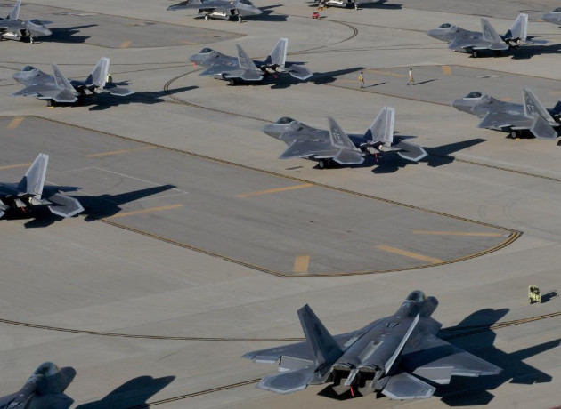 ABD, İran'a yakın bölgelere 150 uçak daha konuşlandırdı