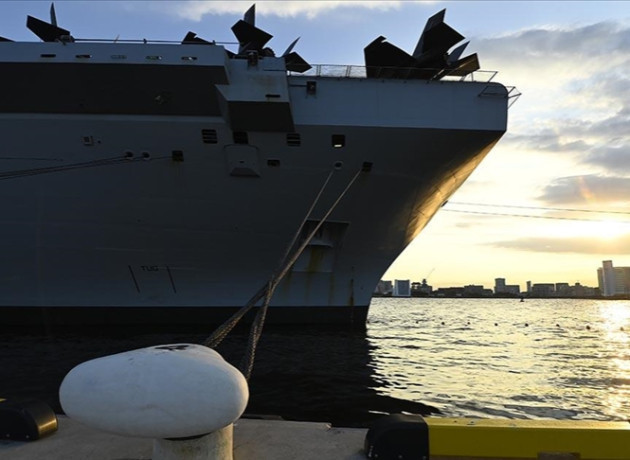 İngiltere'den Kıbrıs'a savaş gemisi hamlesi