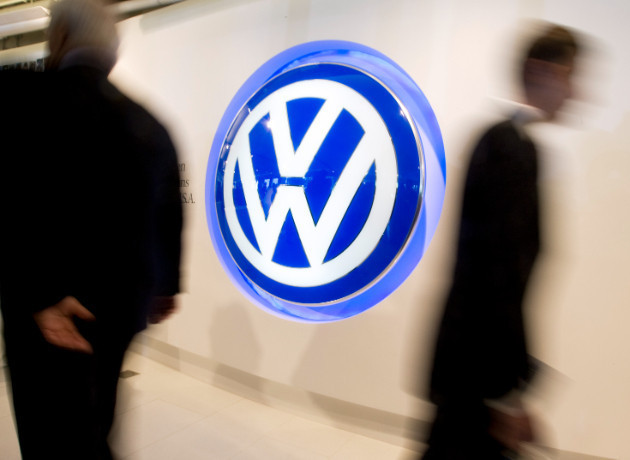 Volkswagen’in karı 2025’te sert geriledi: 2026 için toparlanma hedefi