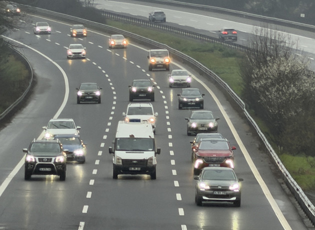 İstanbul'a giden sürücüler dikkat! Otoyolun bu bölümü trafiğe kapatıldı
