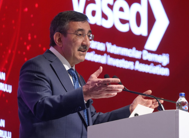 Yılmaz: Yaşananların kısa vadede olumsuz etkileri olacak, programa devam edeceğiz