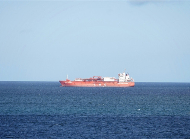 Kritik geçit, küresel risk: Bir tehdit de Husiler'den, o boğaz kapanabilir