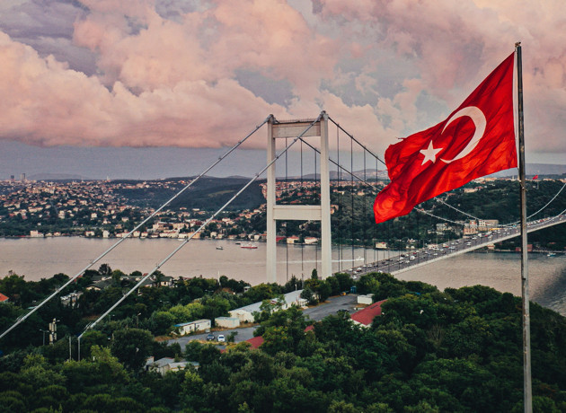 OECD Türkiye'nin büyüme tahminini düşürdü