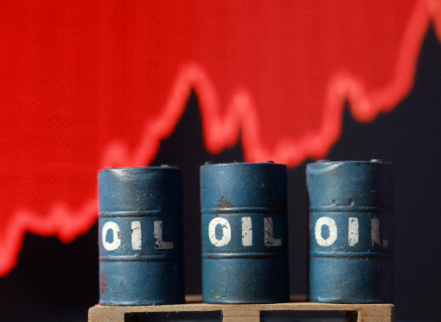 IEA’dan petrol piyasasına savaş revizyonu: Arz ve talep düşecek