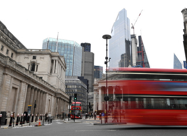 İngiltere’de enflasyon savaş etkisiyle yükseldi