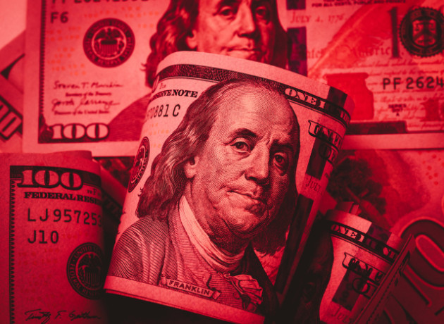 Gerilim en çok onu güçlendirdi: İran resti sonrası piyasalarda dolar alarmı