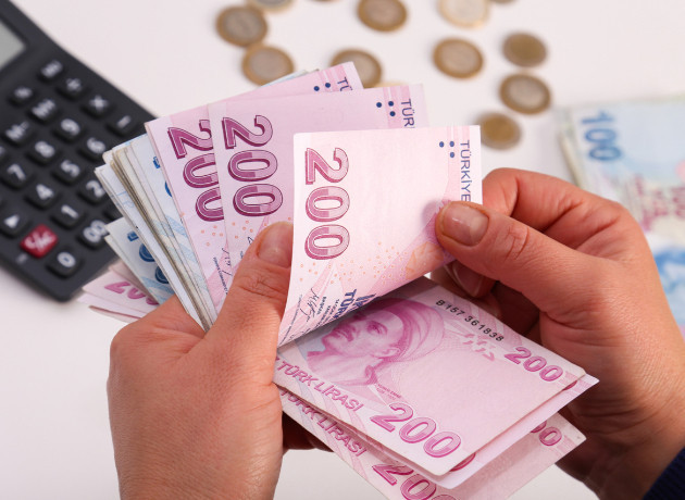 Memur ve emeklinin gözü enflasyonda: Zam hesabında son durum