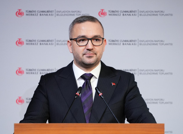 Merkez Bankası enflasyonda ara hedef ve tahminini yükseltti