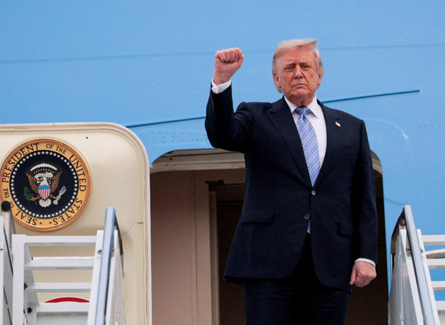 Trump’ın İran açıklaması öncesi şüpheli petrol işlemleri: 15 milyon dolarlık kazanç incelemede