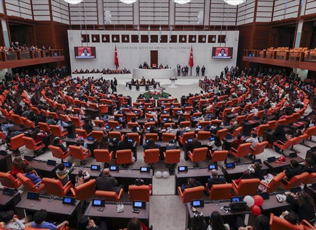 Meclis’te kritik hafta: Kanun teklifi komisyon sürecinde