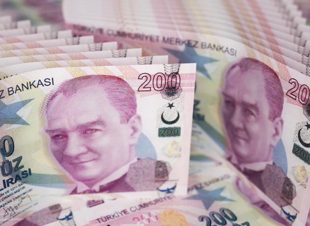 Uzmanlar TCMB'nin faiz kararını yorumladı: "Koşullar iyileşirse bu adımı atar"