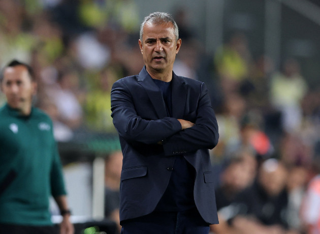 Fenerbahçe'nin yeni teknik direktörü İsmail Kartal oldu