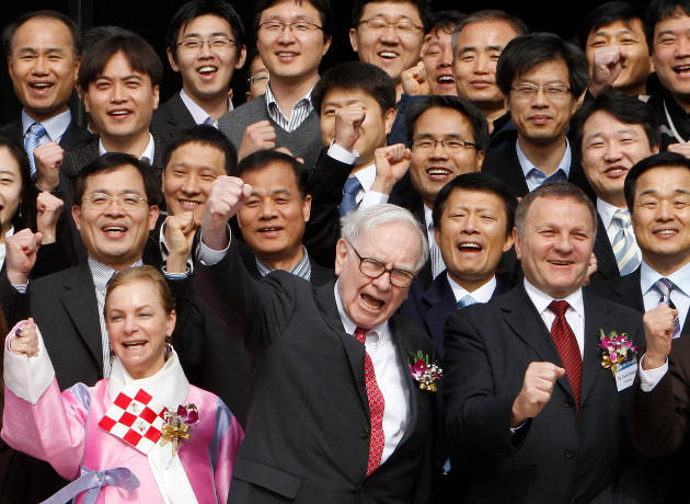 Milyarderlerin gizli toplantısı: Warren Buffett o hisseleri 'nükleer bombaya' benzetti