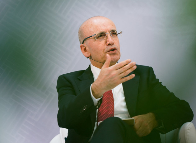 Bakan Şimşek'ten cari açık değerlendirmesi: "Enerji ve emtia fiyatlarına rağmen sürdürülebilir seviyelerde"