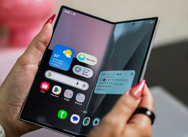 Samsung'tan 188 bin TL'lik akıllı telefon! Ön siparişler yüzde 70 arttı