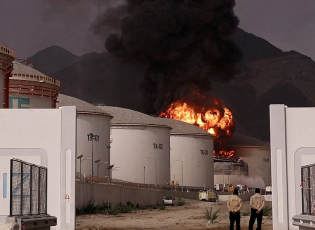 'Dr. Kıyamet' ABD'yi 4 büyük risk için uyardı: Savaş, tahvil ve piyasa düzeltmesi
