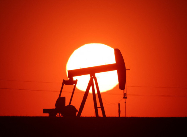 Hürmüz Boğazı'nda arz endişesi: Brent petrol 102 dolara çıktı