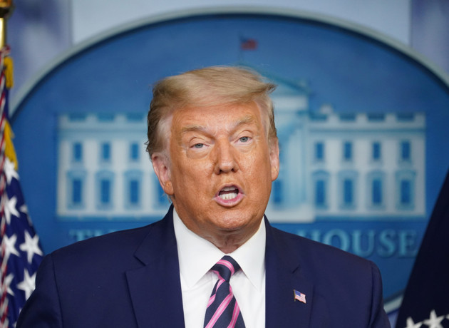 Trump'tan Fed'e faiz mesajı: "Yüksek faiz enflasyondan daha zararlı"