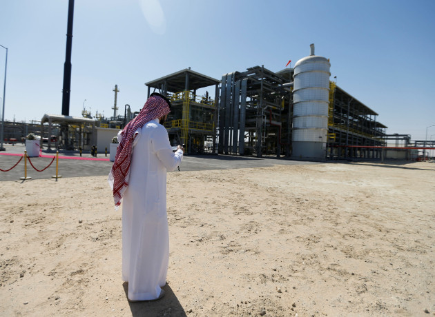 Suudi Arabistan'ın petrol ihracatı savaş sonrası zirvede: Günlük 6 milyon varile ulaştı