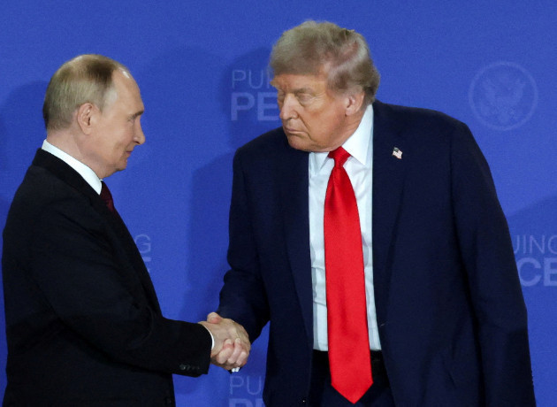 Trump yaptırımları unuttu, Rusya ile anlaştı: Zelenskiy’den çok sert çıkış!