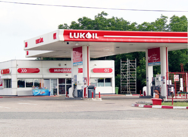 Rus petrol devi Lukoil için ABD'den yeni karar