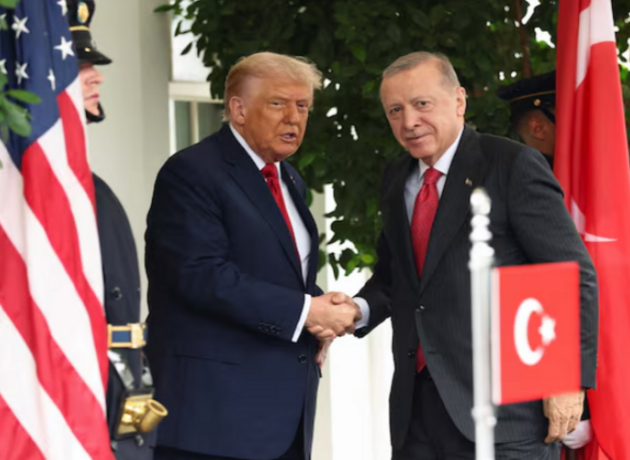 Trump'tan Cumhurbaşkanı Erdoğan'a zirve telefonu