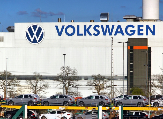 Alman devinde Dieselgate'den bu yana en büyük zarar: 5,9 milyar euro