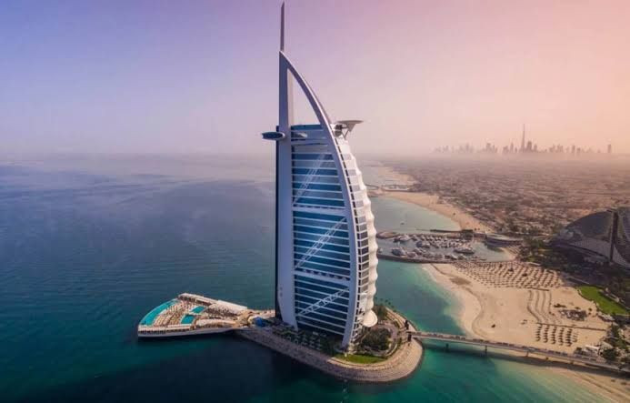 Dubai turist çekmek için kesenin ağzını açtı: Misafir getirene 817 dolar değerinde hediye! - Resim: 2