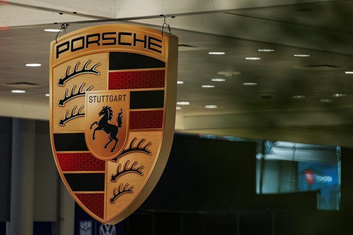 Porsche elektriklide geri adım attı: Benzinli Macan 2028'de dönüyor - Resim: 4