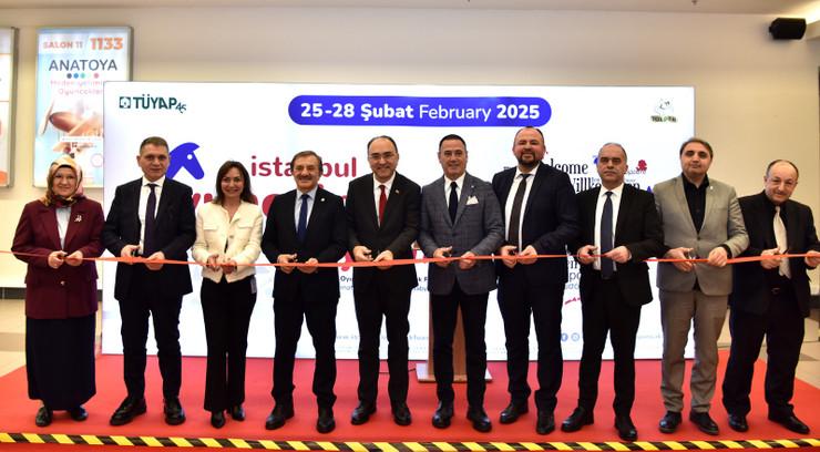 İstanbul Oyuncak Fuarı 2025 kapılarını açtı: Oyuncak dünyası Tüyap'ta buluşuyor - Resim : 1