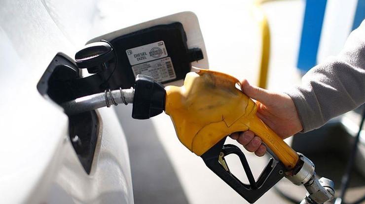 Akaryakıt fiyatları ne kadar? Benzin ve motorine zam geliyor