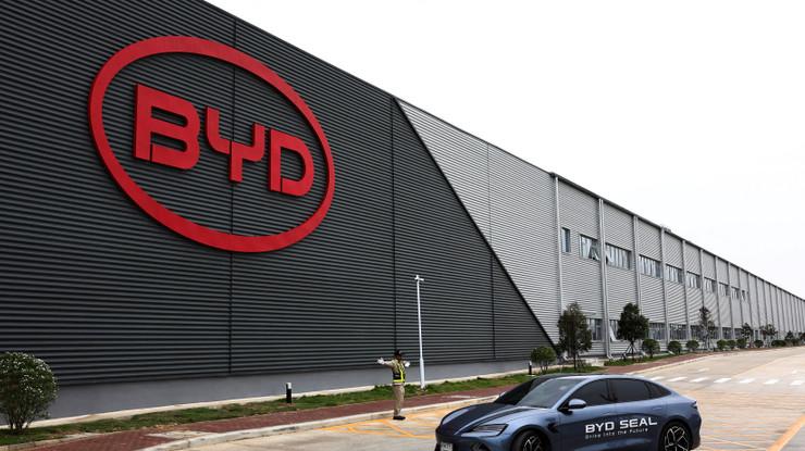 BYD, Avrupa'daki üçüncü fabrikasını Almanya'da kurmayı değerlendiriyor