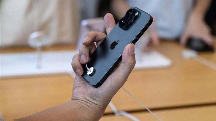 Apple Çin'de gözden düştü