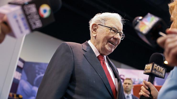 Warren Buffett'ın Berkshire Hathaway'i trilyonerler kulübünün 9. üyesi oldu