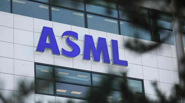 ASML CEO'su Fouguet: 2026 büyüme yılı olacak