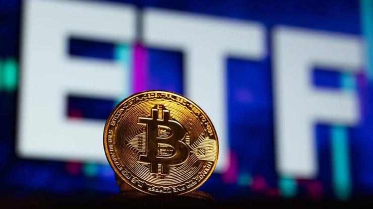 ABD seçimi öncesi Bitcoin spot ETF'lerinden 541 milyon dolar çıktı