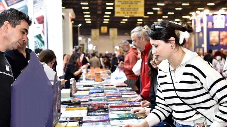 41. Uluslararası İstanbul Kitap Fuarı, “Çocukluk Şenliktir!” temasıyla kapılarını açtı