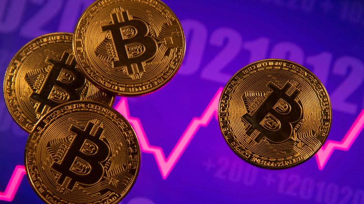 Bitcoin spot ETF'leri rekor miktarda net sermaye çekme yolunda