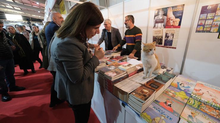 Dört yılın ardından muhteşem geri dönüş: Diyarbakır 8. Kitap Fuarı kapılarını kitapseverlere açtı