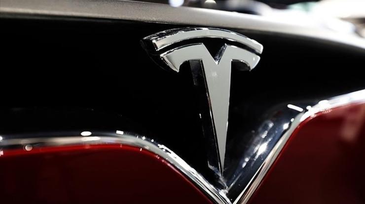 Tesla Avrupa'da frene, Türkiye'de gaza bastı