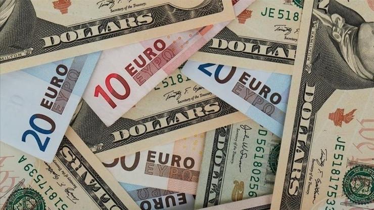 Dolar güçleniyor, euro son 2 yılın en düşük seviyesinde