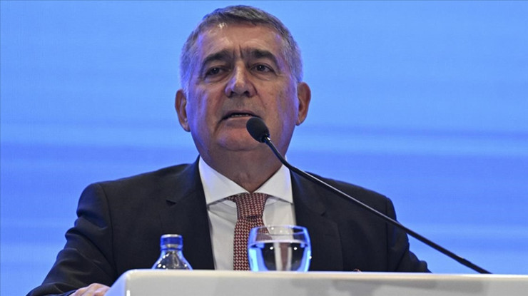 TÜSİAD Başkanı Turan: İç gündemimize sıkışırsak kurulan dünyanın fırsatlarını kaçırırız